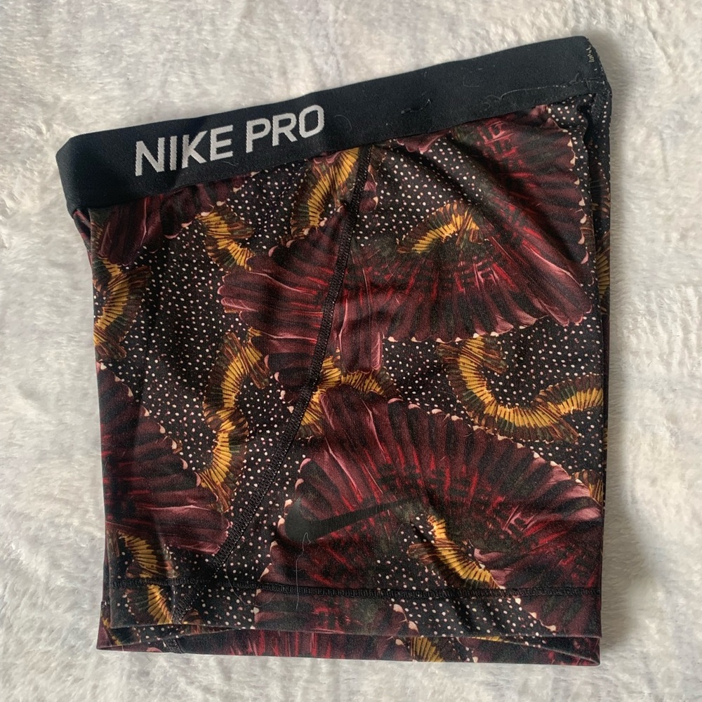 Nike floral sunflower shorts size small